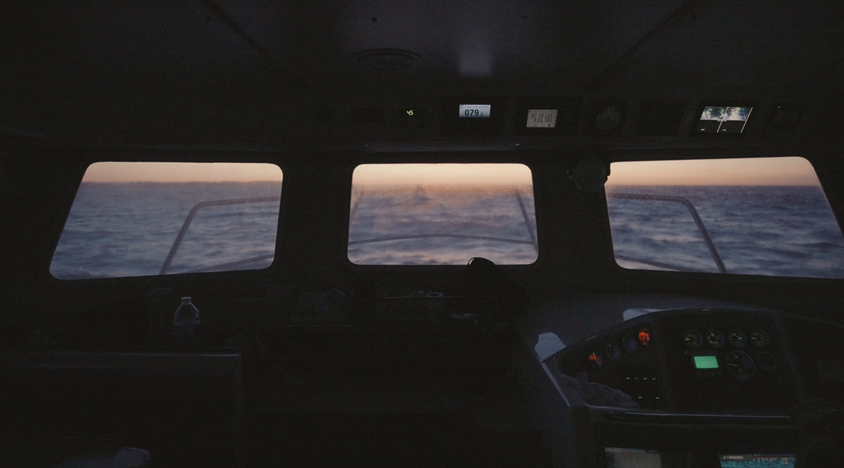 passerelle-bateau-peche-matin