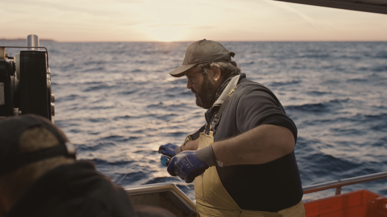 pecheur-poissonnier-pavillon-france